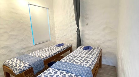 Blue Cave Spa
