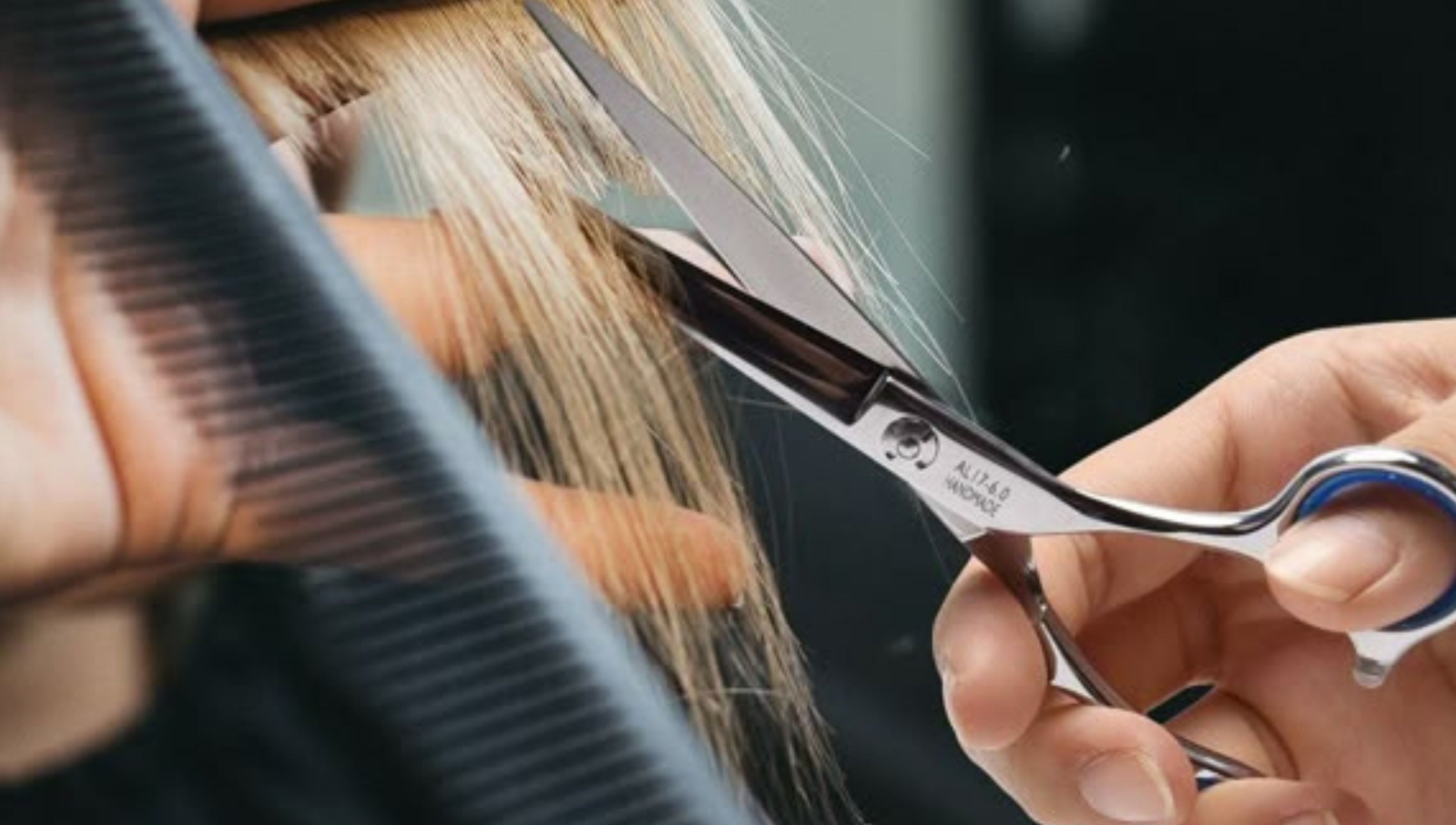 Haar knippen bij Iva Knipt (bij jou thuis), Winterswijk, Gelderland, NL. Hoogwaardige kappersservice.