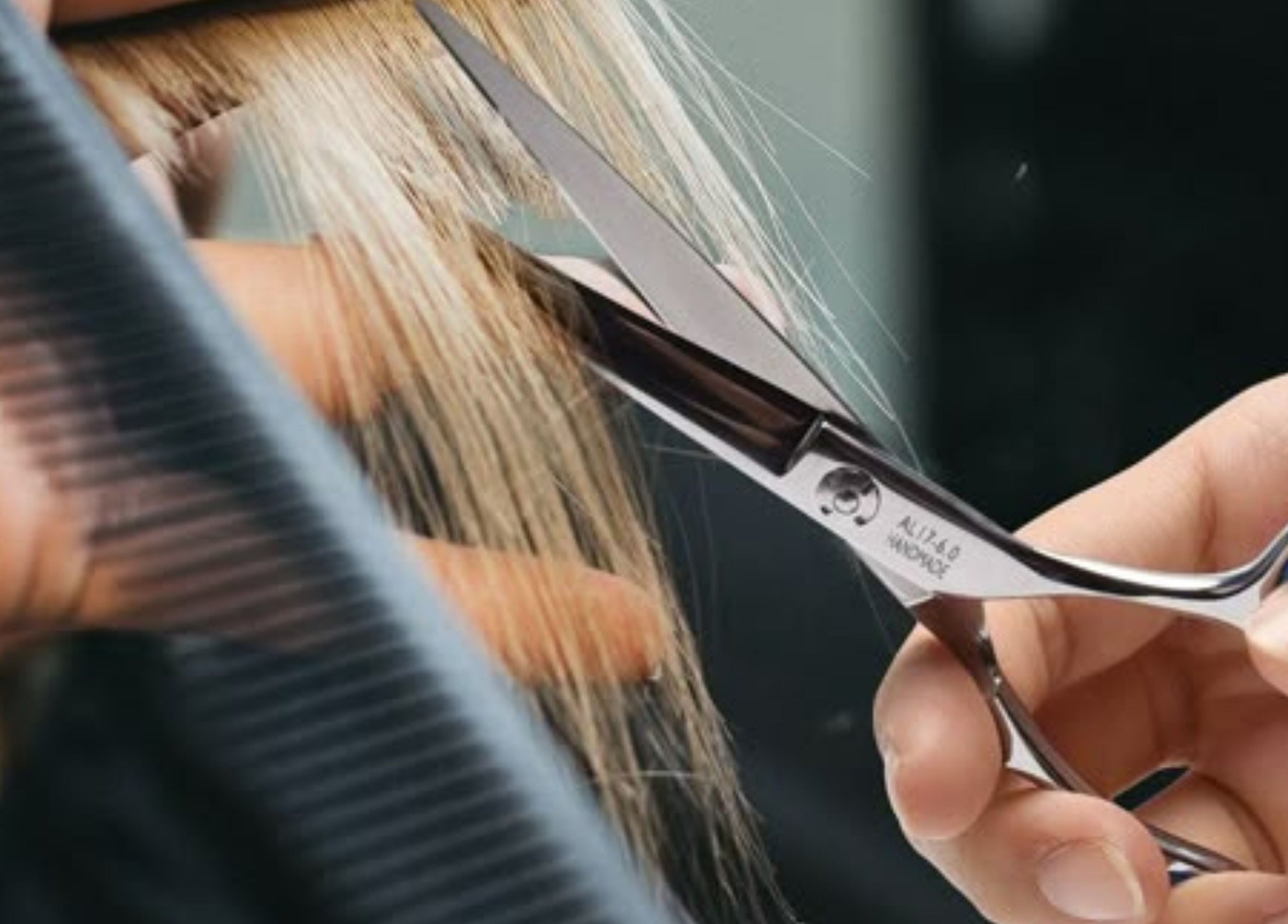 Haar knippen bij Iva Knipt (bij jou thuis), Winterswijk, Gelderland, NL. Hoogwaardige kappersservice.