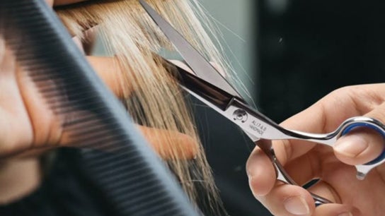 Iva Knipt  ( bij jou thuis )