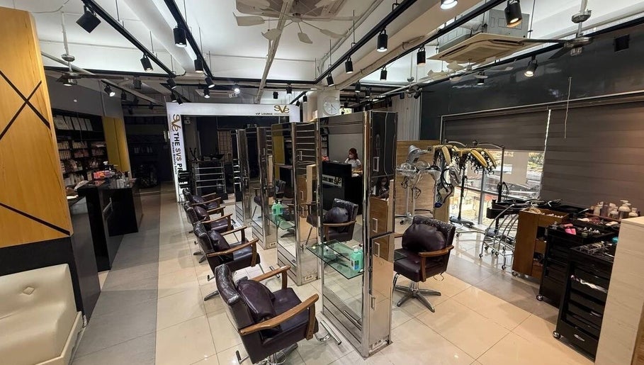Super Visual Salon- Davao Branch (Main) image 1
