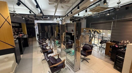 Super Visual Salon- Davao Branch (Main)