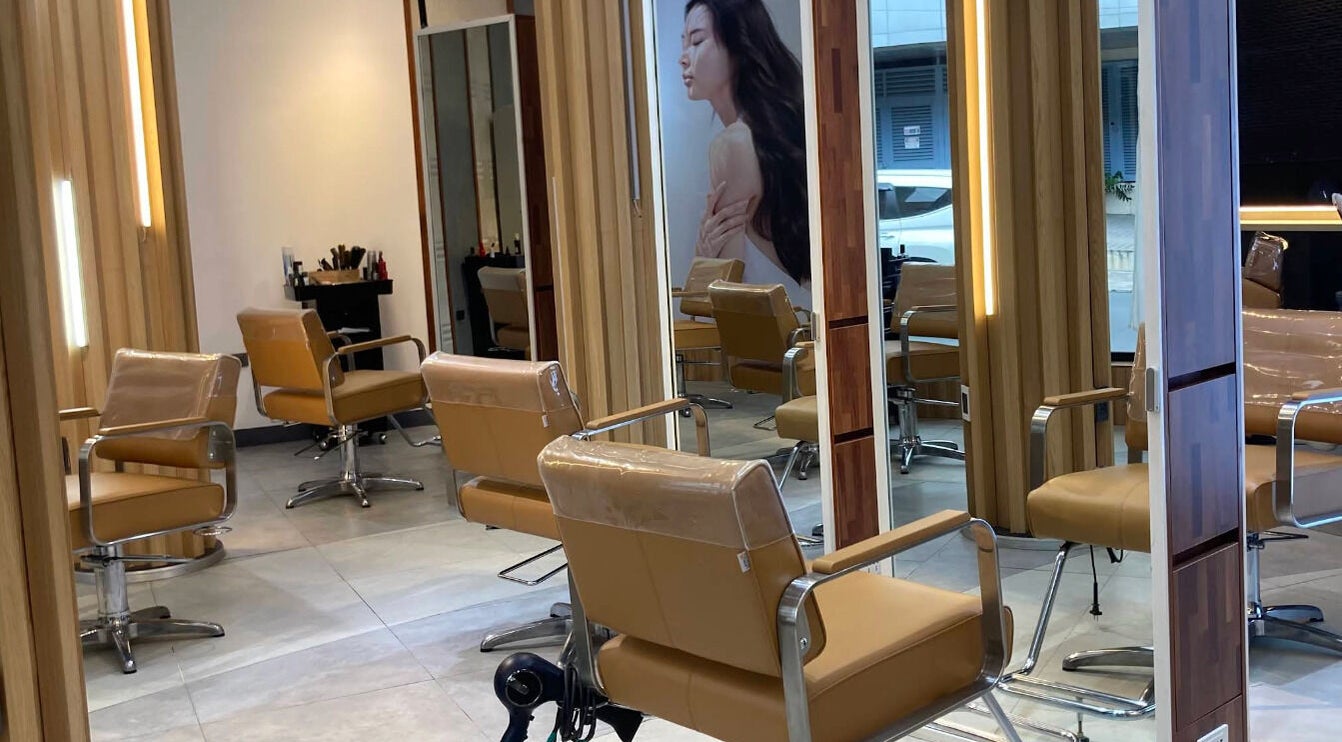 Modern salon chairs at SVS Korean Beauty Salon - Makati, located in Makati, Metro Manila, PH.