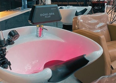SVS Korean Beauty Salon - Makati offers a luxurious wash station with ergonomic seating in Makati, Metro Manila, PH.