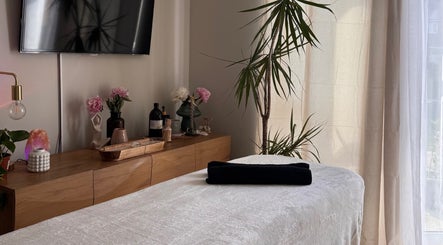 Gaia Holistics