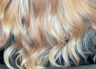 Luxurious golden waves crafted at Pascale B Beauty Lab in Limassol, Limassol, CY for a radiant hairstyle.