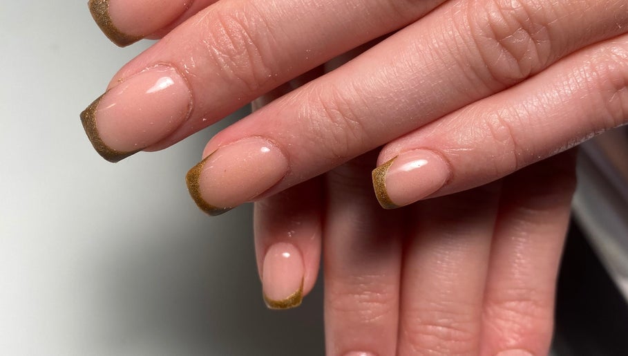 Nl nails image 1