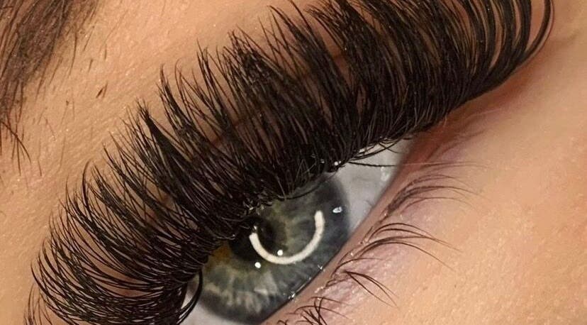 Close-up of lush eyelash extensions at Kmac Studio, Dunbar, Scotland, GB showcasing detailed craftsmanship.