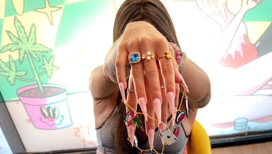 Chromatic Nails by Ianni, bilde 1