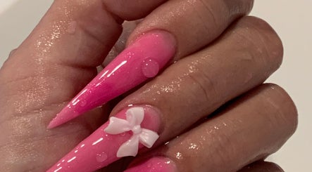 Chromatic Nails by Ianni, bilde 3