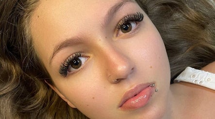 Paula Celesty Lash designer image 2