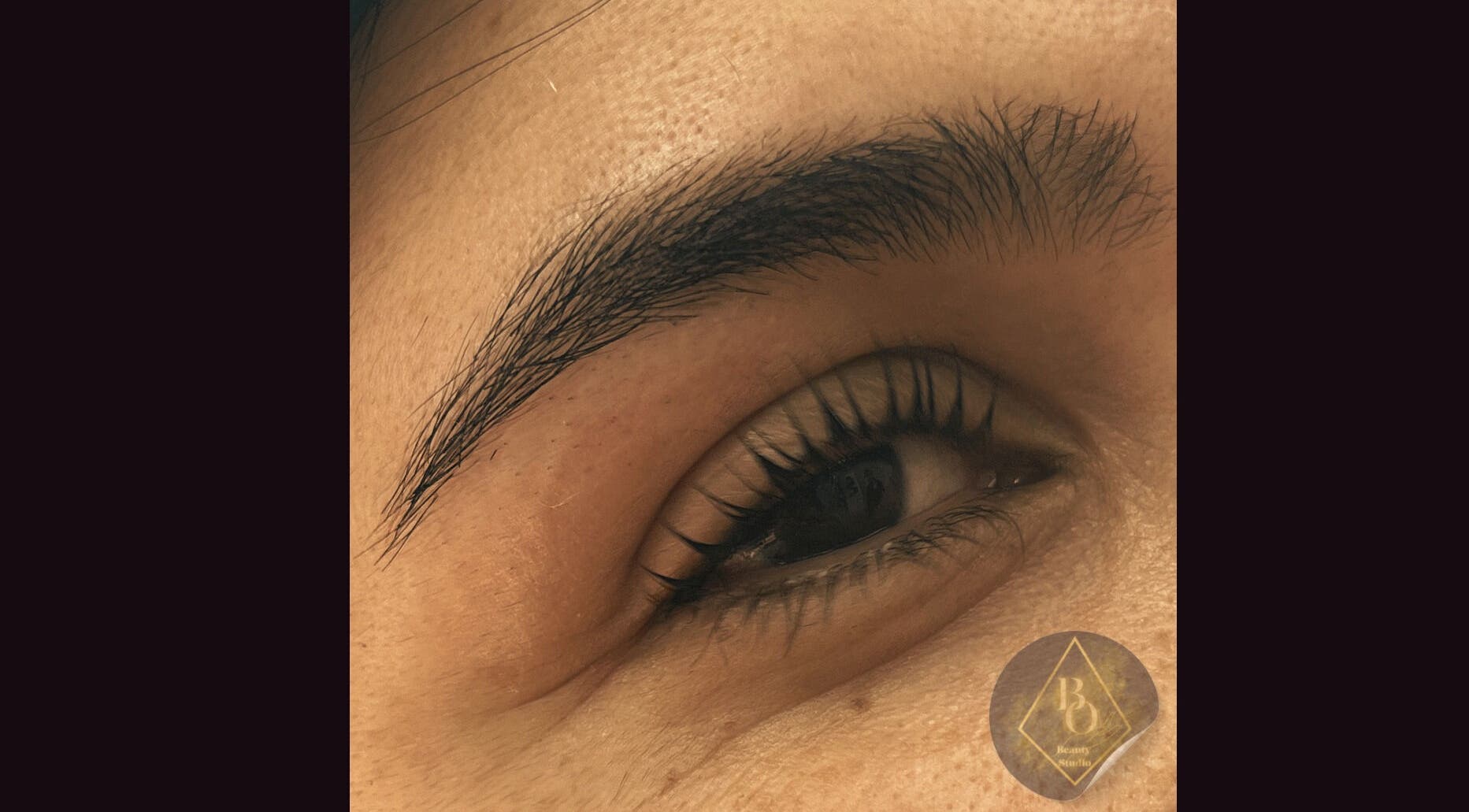 Cejas y pestañas bien cuidadas en A&B Salem beauty studio, Santiago, Región Metropolitana, CL.