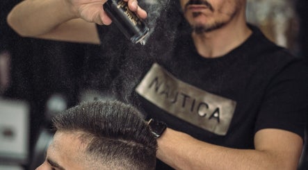 شعر و ذقن Hair and Beard שער ו זקן
