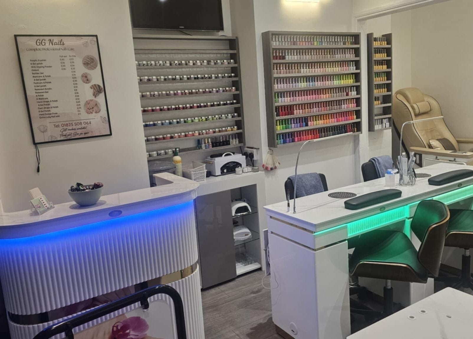 Gg Nails Rottingdean interior showcasing modern nail bar in Brighton And Hove, England, GB.