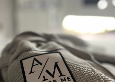 Adore Me Beauty Studio spa robe in Beograd, RS, reflecting luxury and relaxation.