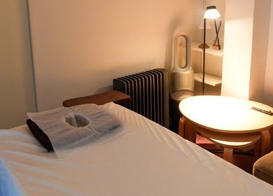 Comfortable spa room with massage table at Kazspace in Melbourne, Victoria, AU, perfect for relaxation.