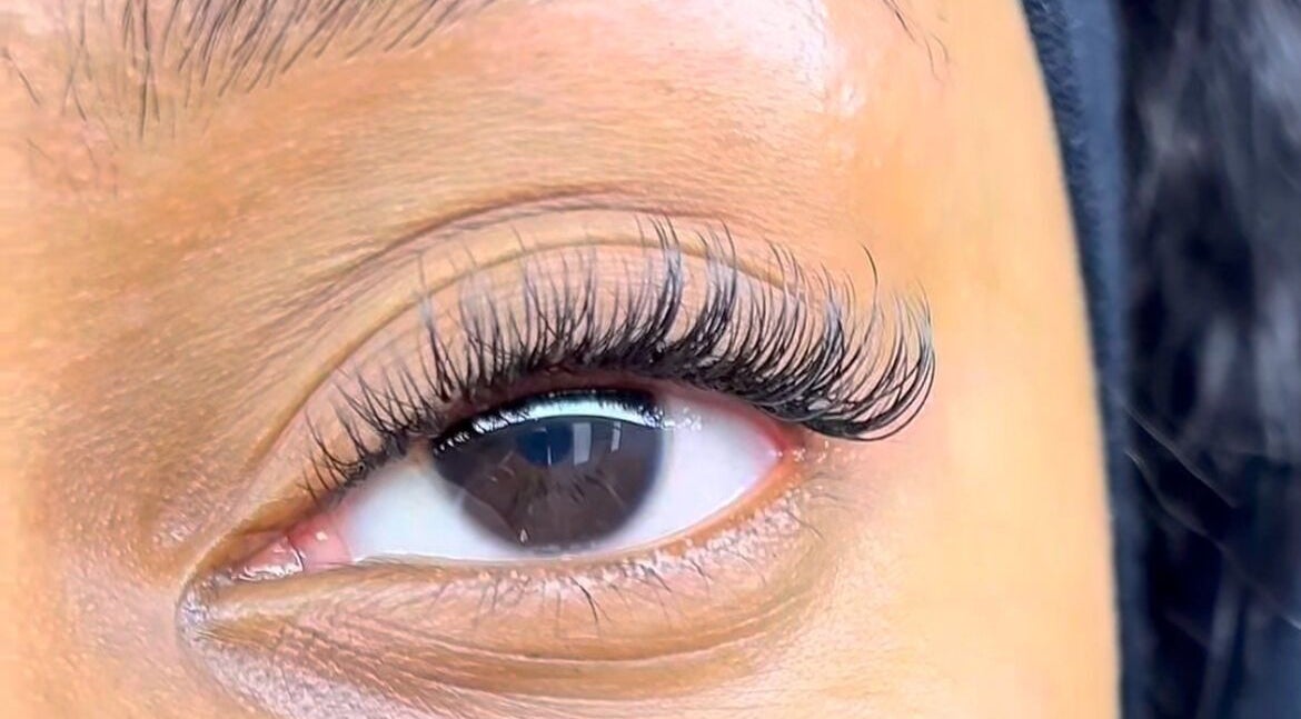 Close-up of elegant lash extensions at Belle B Luxe studio, Roodepoort, Gauteng, ZA.
