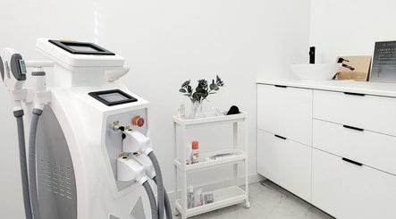 MOONNA BEAUTY image 2
