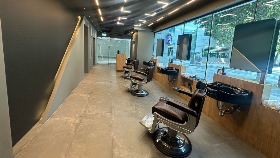 Brut Barbershop 1paveikslėlis