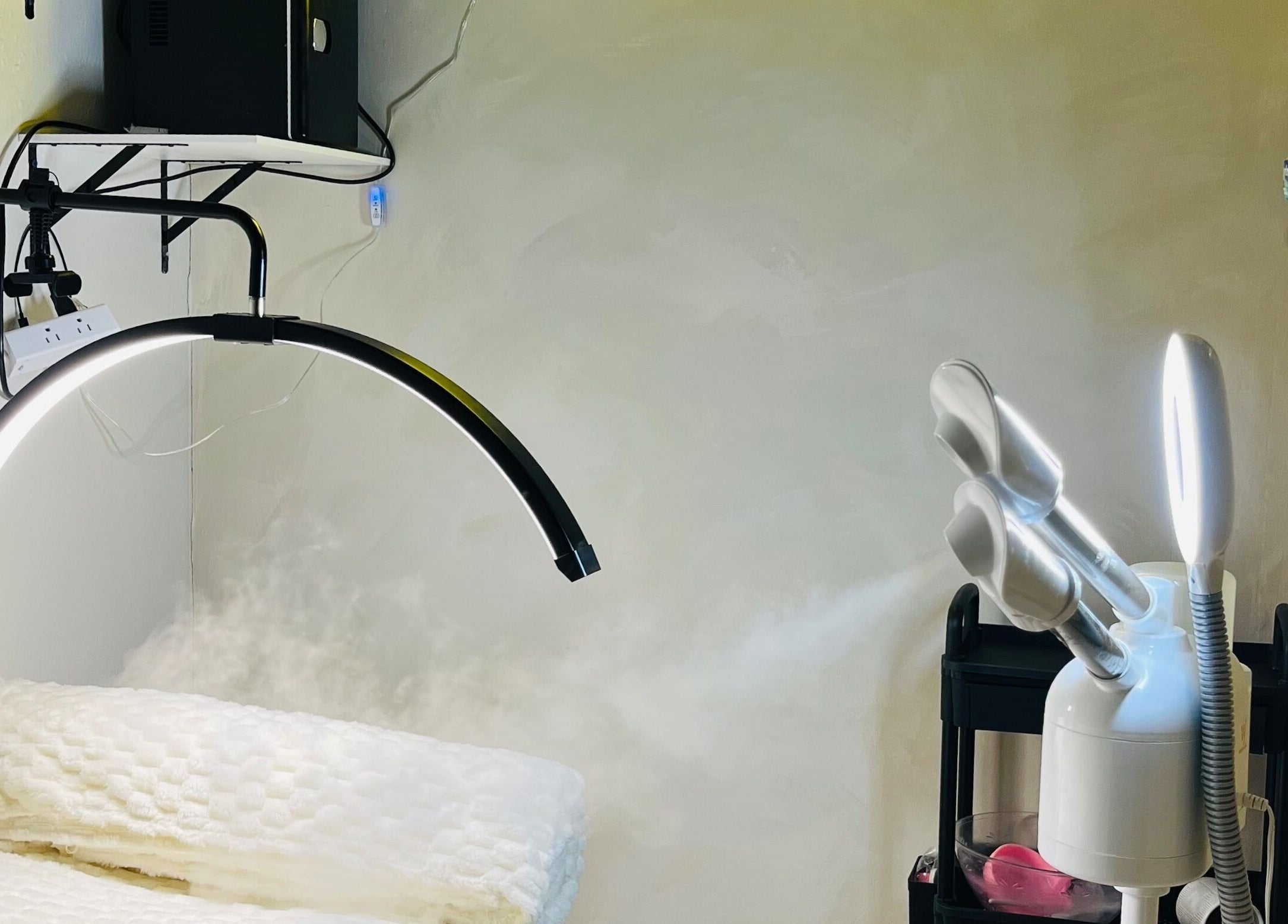 Cozy treatment room at Blxc Gold Aesthetics, Kingston, St. Andrew Parish, featuring modern skincare equipment.