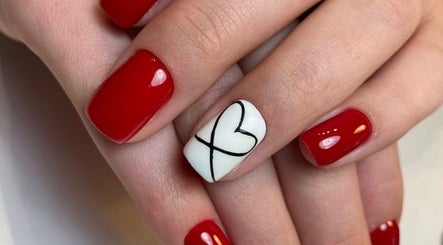 Studio Nails by Tetiana image 3