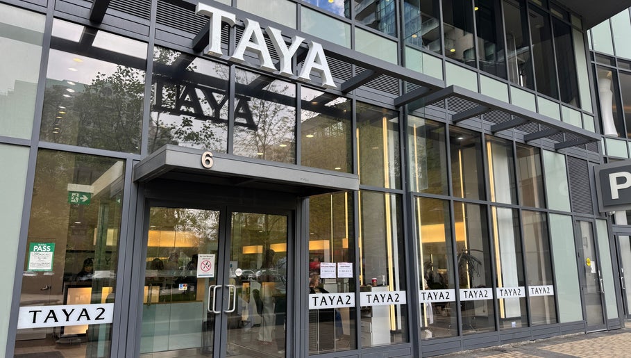 Taya2 Hair Salon - North York Center, bilde 1