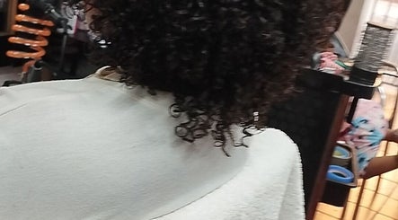 Evelin beauty center image 2