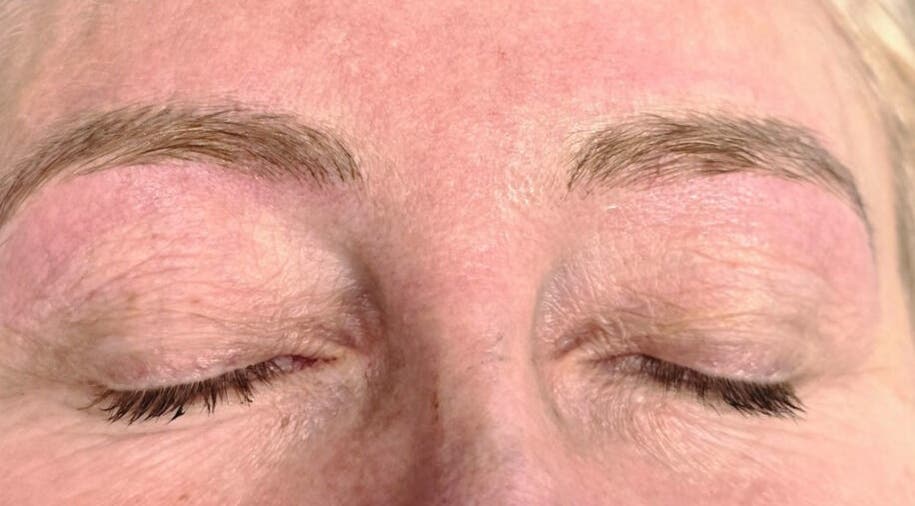 Close-up of eyebrow transformation at AKBrows - Richmond, Richmond, England, GB.