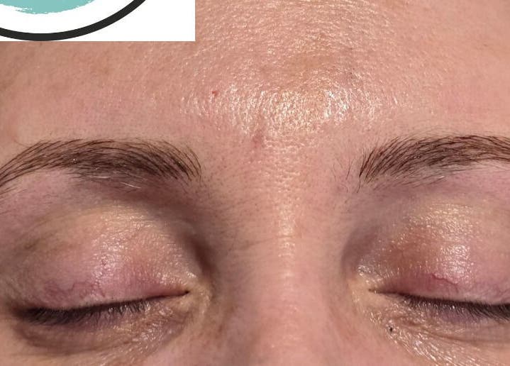 Close-up of expertly shaped eyebrows at AKBrows - Richmond in Richmond, England, GB, showcasing natural beauty.