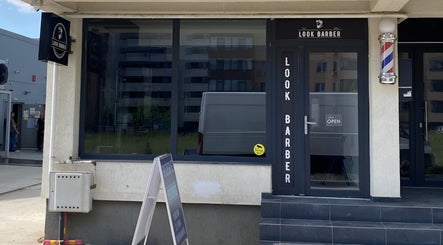 Look Barber image 3