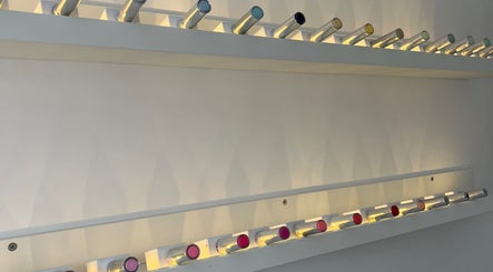 LHP Artistry image 3