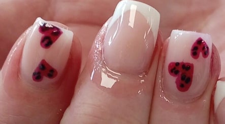 Simplicity nails by Jordan изображение 3