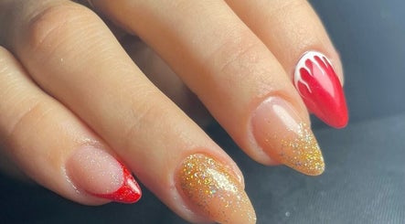 Stessy Nail Beauty image 2