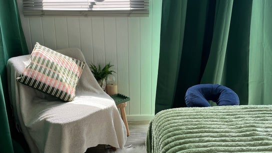 Bloom with Kiki massage therapy