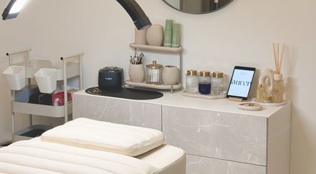 Sophisticated treatment area at Lauren Brows and Beauty in Dubai, Dubai, AE, showcasing modern decor and tools.