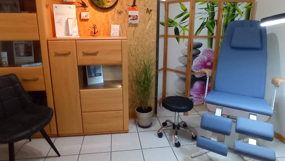 Gemütlicher Behandlungsraum bei Studio Auenland - Inh. Kai Erik Tölle in Olfen, Nordrhein-westfalen, DE.