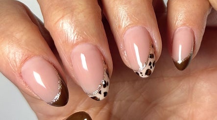 NailsByKenza  Ongles Grasse slika 2