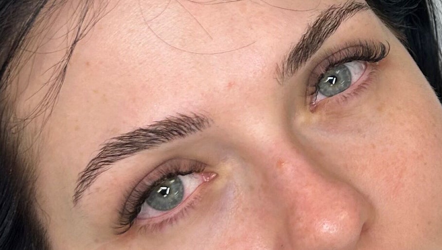 Sky’s Lash Studio image 1