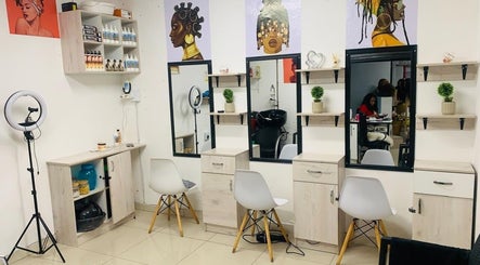 Carlocks Beauty Studio Johannesburg