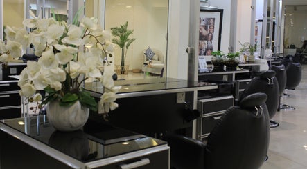 Can Beauty Salon | Ar Rass image 3