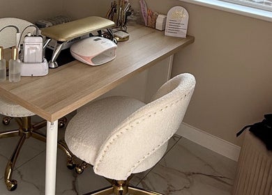 Elegant nail station at Amore Nails & Beauty By Jayne in Birtley, England, GB with luxurious decor.