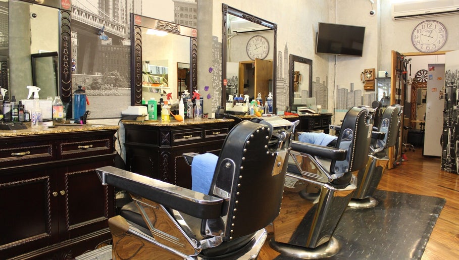 Luciano's Barber Shop, bilde 1