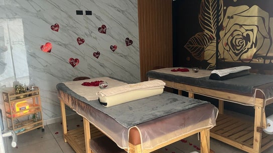 Hands Of Gold Massage laureles