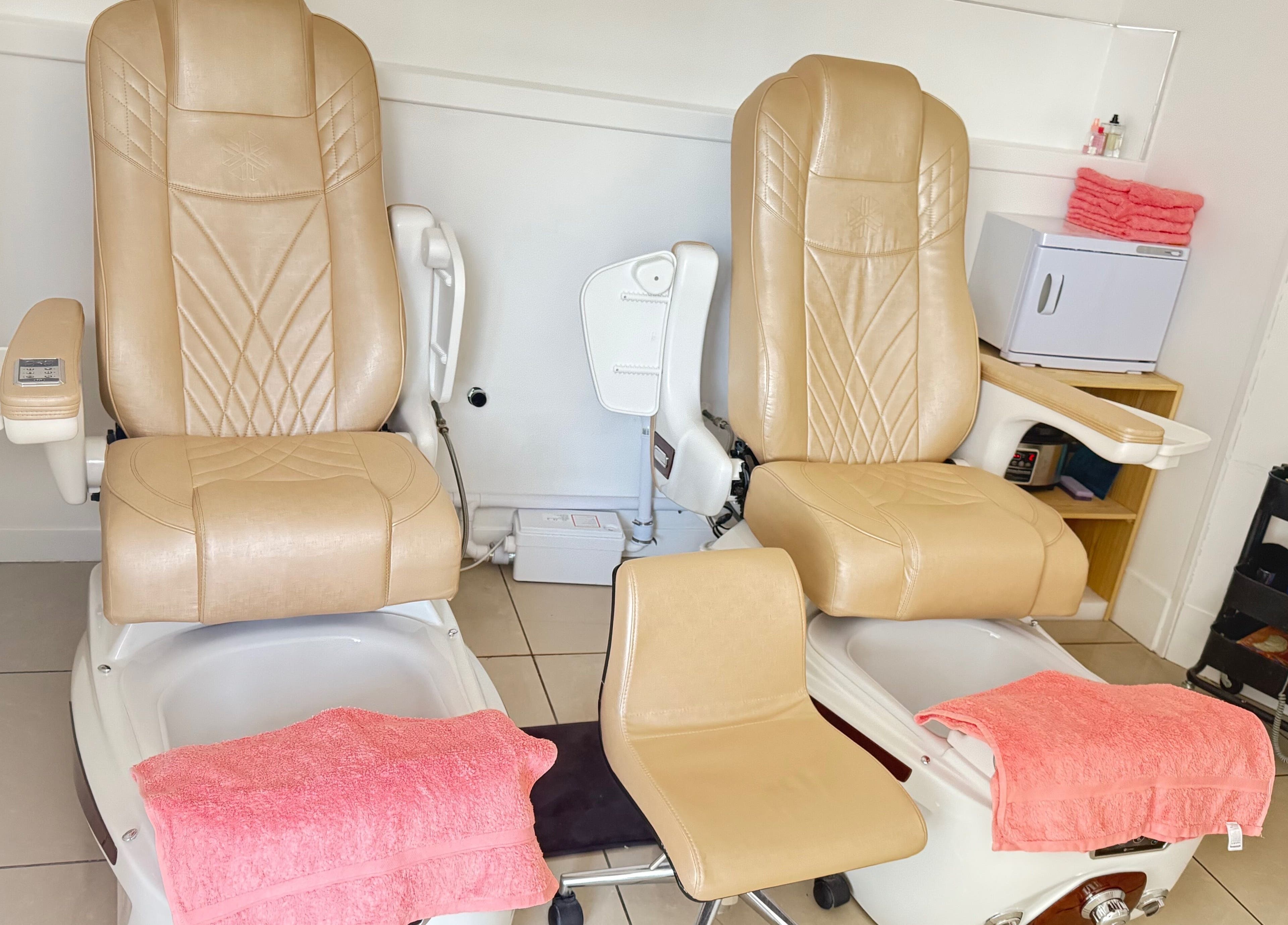 Luxurious pedicure chairs at Lux Nails & Spa Carluke, Carluke, Scotland, GB, ready for pampering guests.