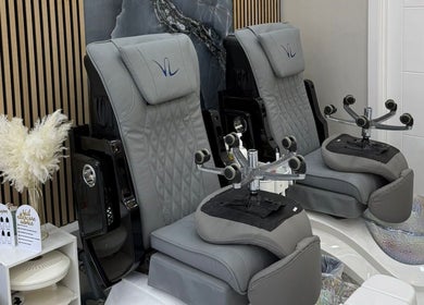 Comfortable pedicure chairs at Happy Nails, Bromley, England, GB for a luxurious experience.