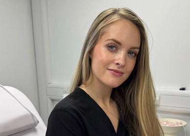 Professional at Skin by Cassie in Westhoughton, England, GB offers personalized beauty care.