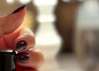 طلاء أظافر فاخر في Let's spa - Home Service، الرياض، منطقة الرياض، SA.