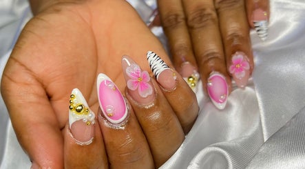 Natalia Does Nails