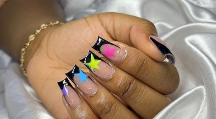 Natalia Does Nails image 2