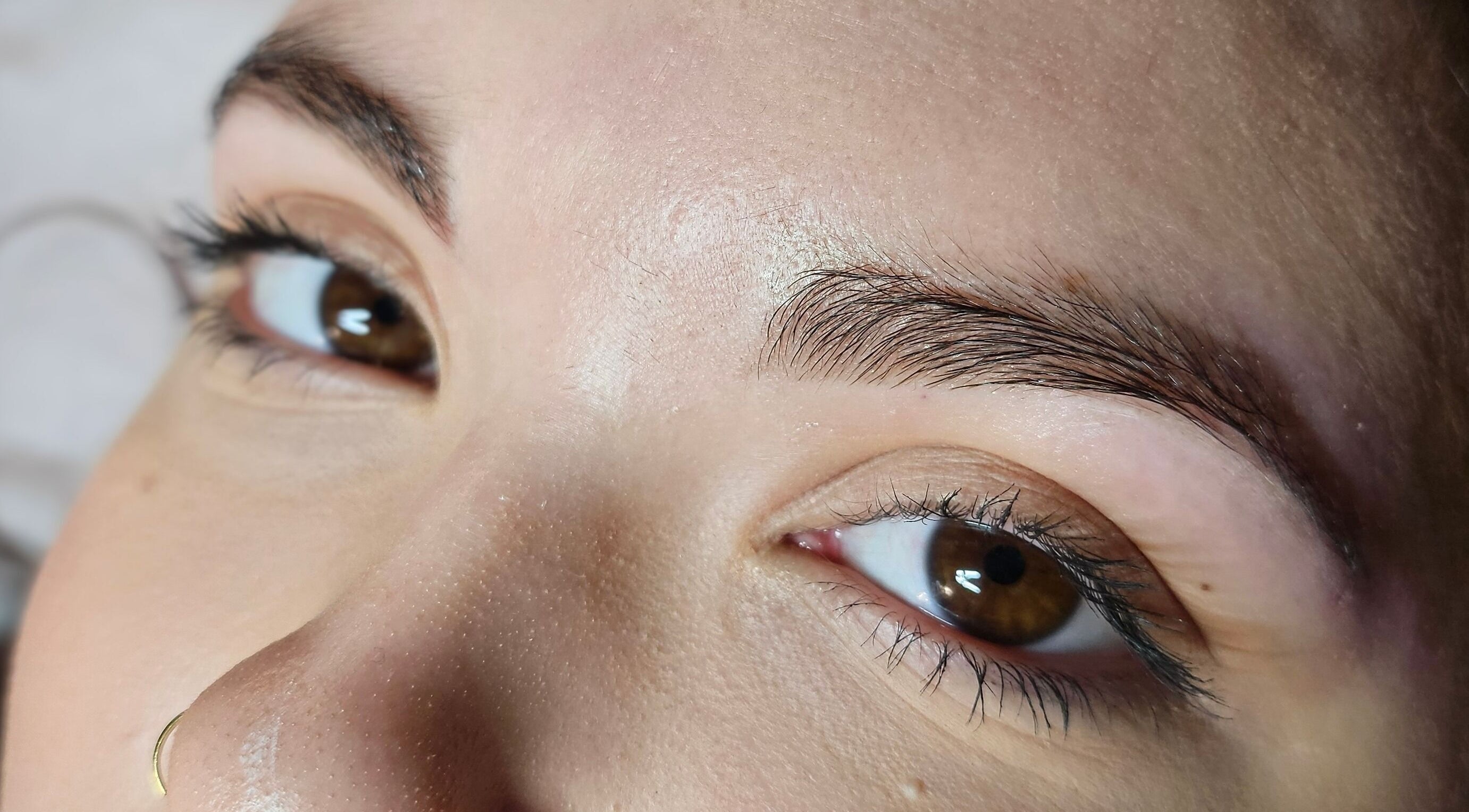 Perfectly shaped brows at Brow Wow and Scalp Ethic, Kirkcaldy, Scotland, GB.